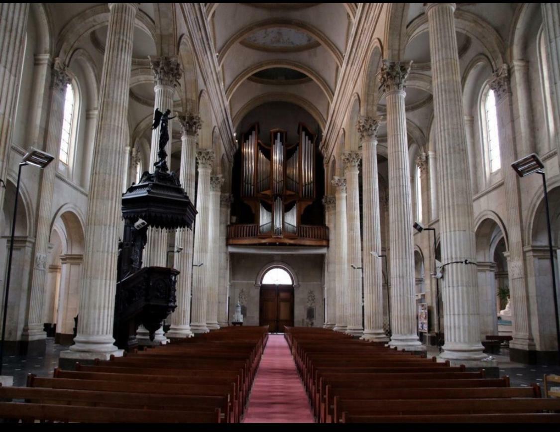 Aux Pieds De La Cathedrale Lägenhet Boulogne-sur-Mer Exteriör bild