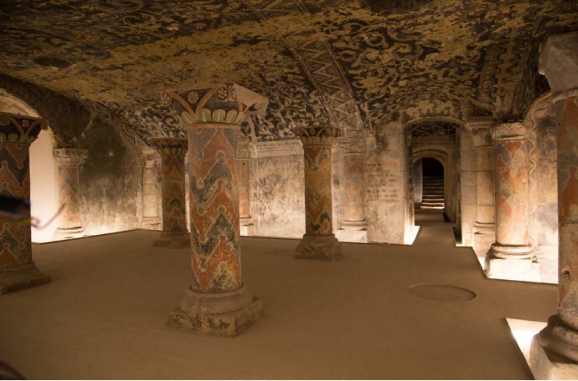 Aux Pieds De La Cathedrale Lägenhet Boulogne-sur-Mer Exteriör bild