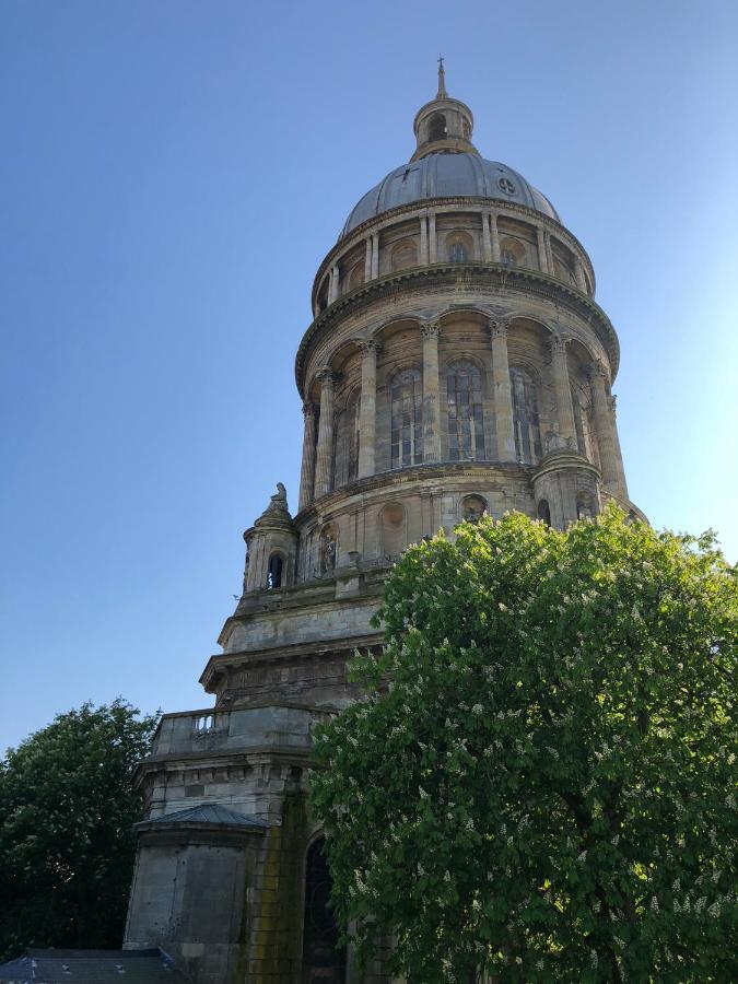 Aux Pieds De La Cathedrale Lägenhet Boulogne-sur-Mer Exteriör bild